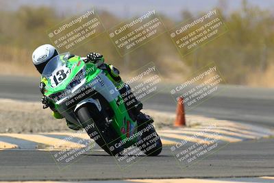 media/Apr-17-2022-CVMA (Sun) [[f474cfa795]]/Race 14 500 Supersport-350 Supersport (Holeshot)/